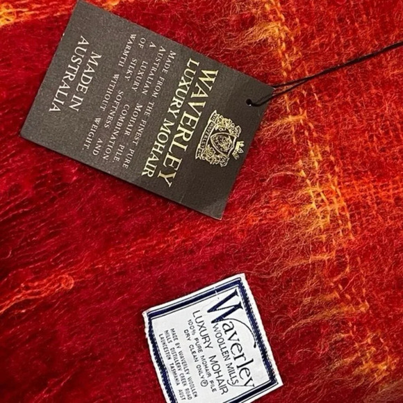 Waverley Australian Luxury 100% Pure Mohair Angora Goat Red Orange Travel Rug - Picture 4 of 9